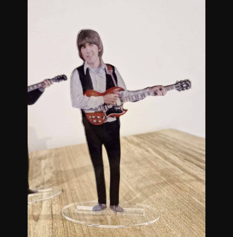 The Beatles figures clear plexi Paperback Writer Revolver. NO USA CUSTOMS FEES.
