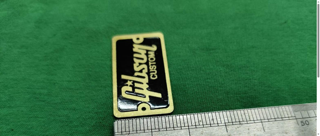 2 pcs Case Plate Logo for Gibson Custom Hardcase Acid Etched Brass and Painted in Dark Brown