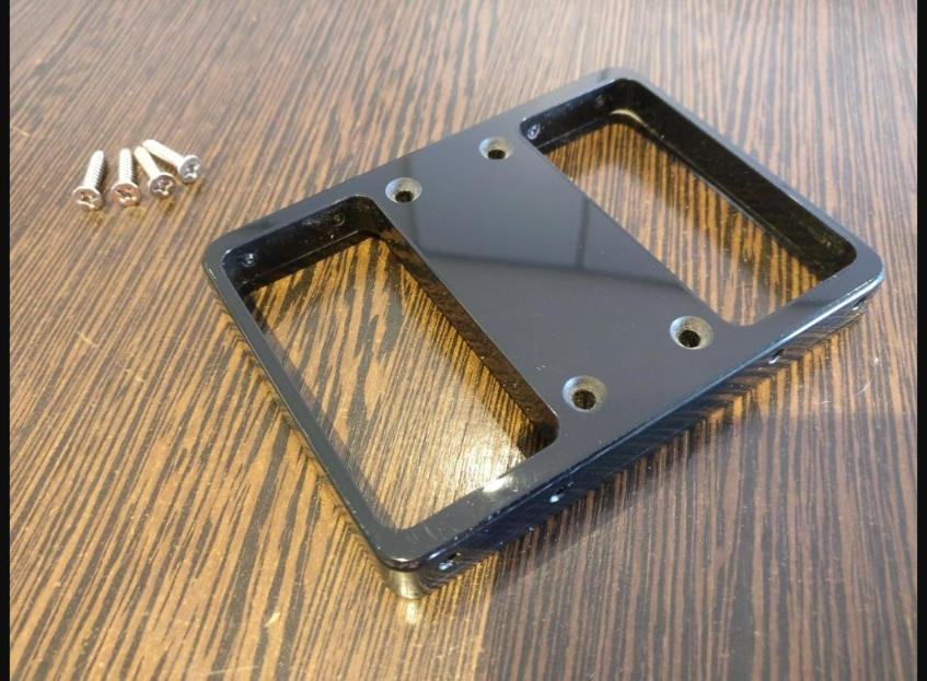 Paul McCartney custom pickups mounting ring for Hofner Cavern Revolution bass.
