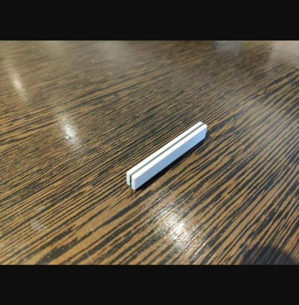 Plastic black and white nut for Hofner, 500/1 violin bass, club or other models