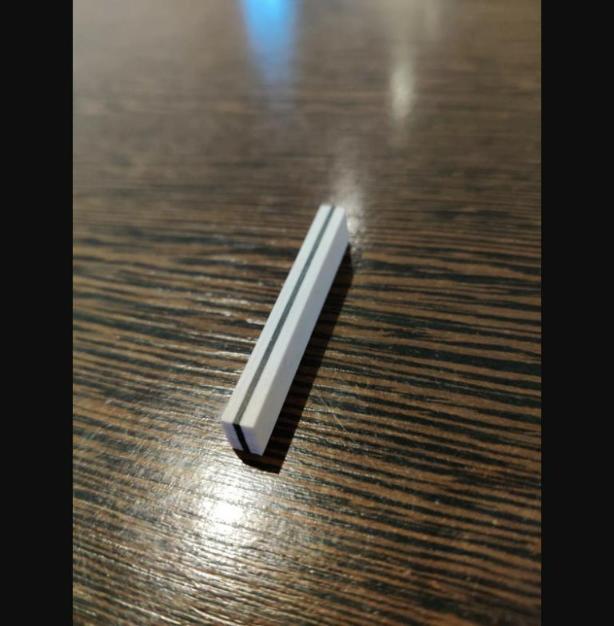 Plastic black and white nut for Hofner, 500/1 violin bass, club or other models