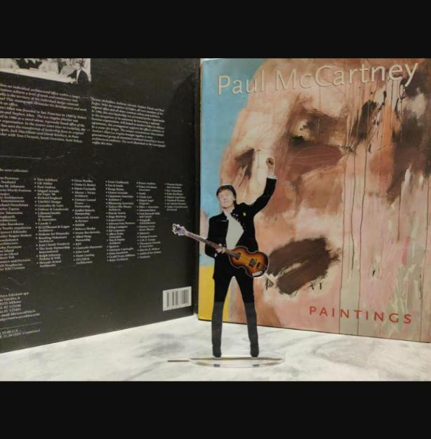 Paul McCartney 2010's standing figure cristal clear acrylic. He looks so real!