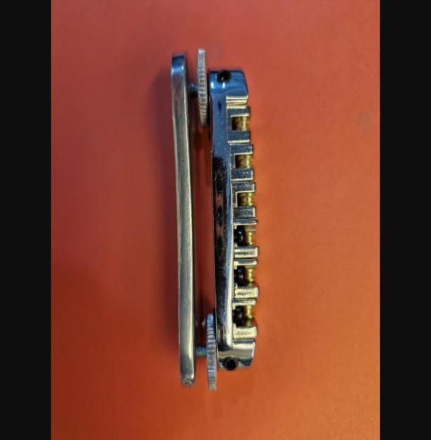 Tune-O-Matic roller saddles bridge on Bowtie base For Solid Body Rickenbacker