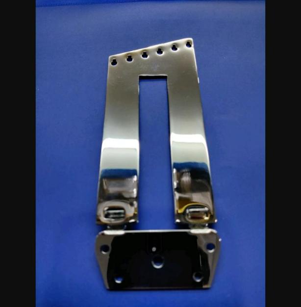 Long 6-string chrome trapeze tailpiece + reinforced bracket for Rickenbacker.