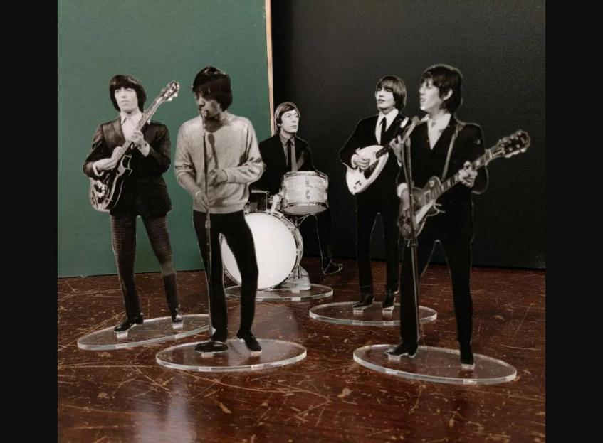The Rolling Stones standing figures cristal clear acrylic. Look incredibly real!