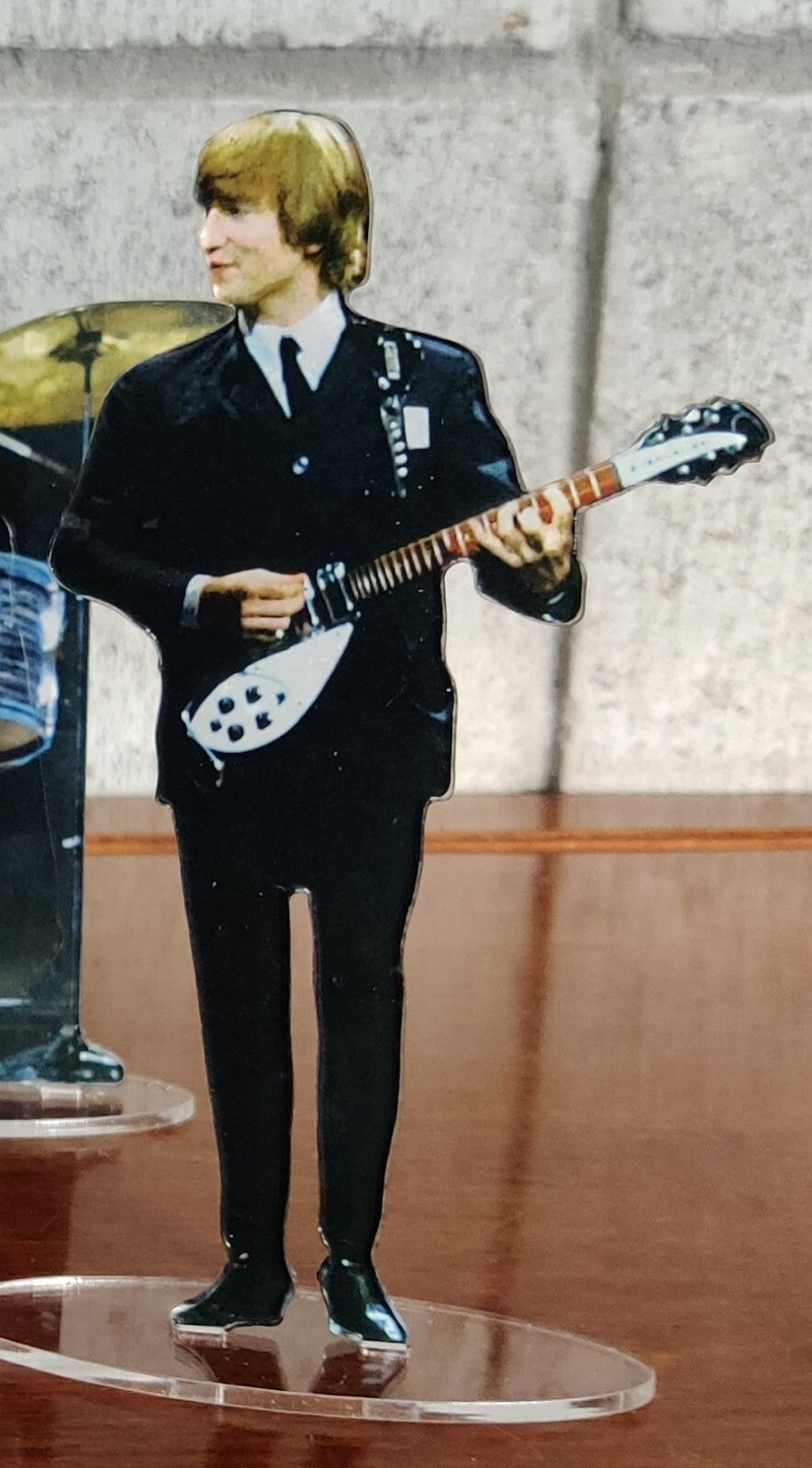 John Lennon 1964 standing figure cristal clear acrylic. He looks so real!
