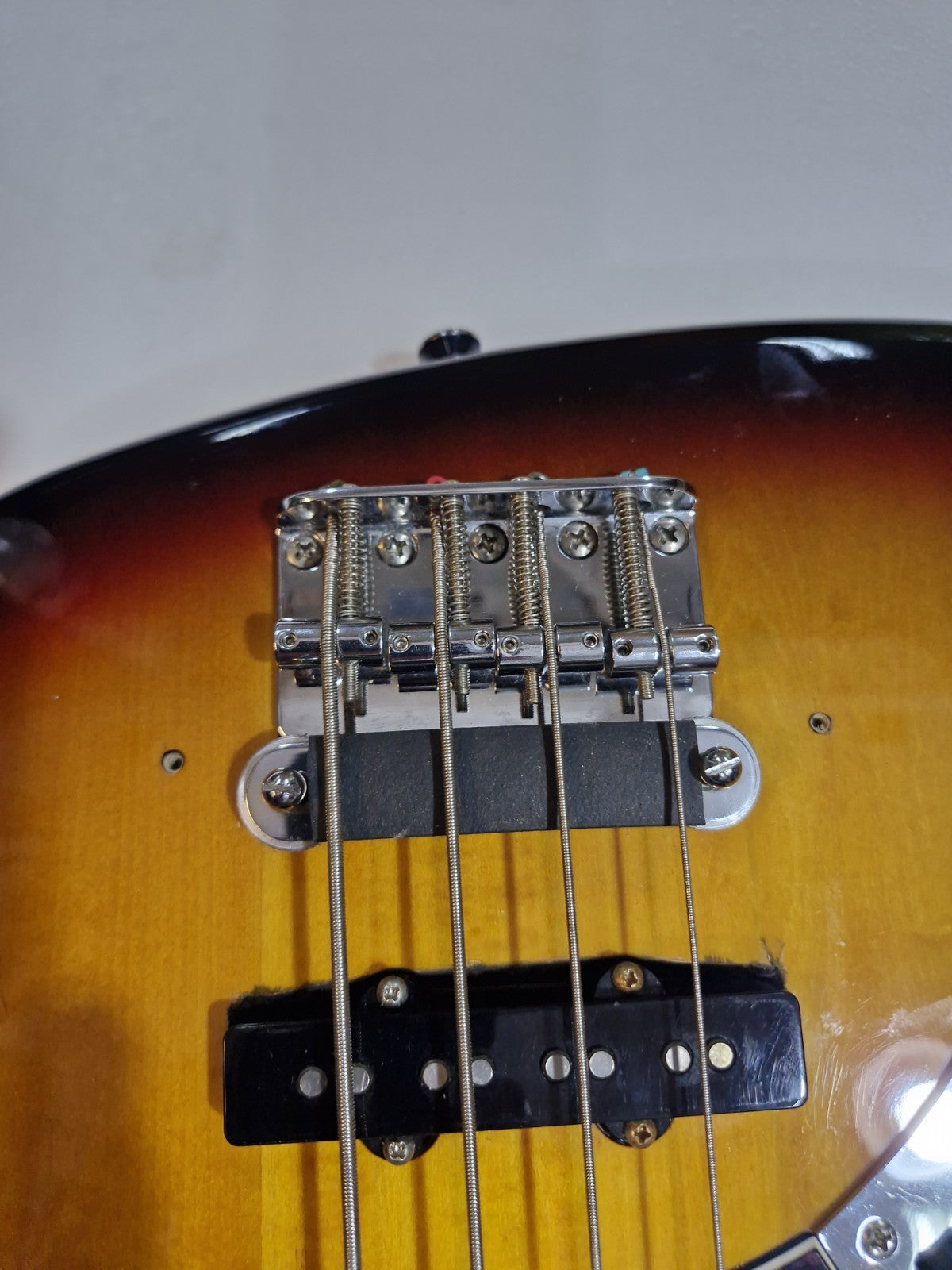 NO MOD High Quality Mute System For Fender Jazz Bass Or Precision (New Product)