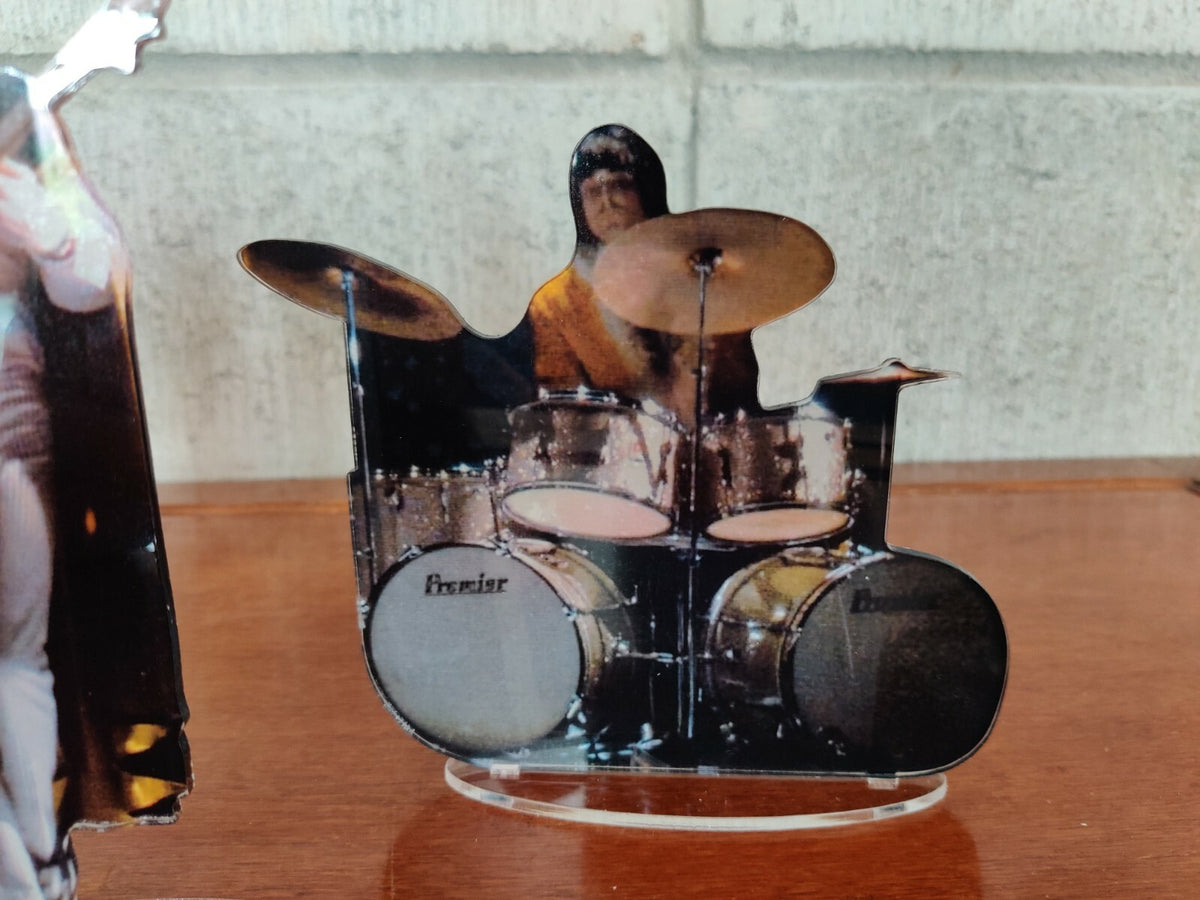 Pink Floyd 1969 figures cristal clear acrylic color. They look incredibly real!