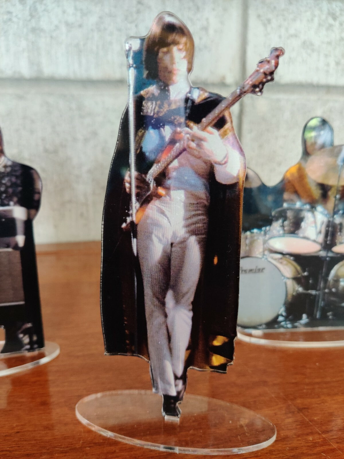 Pink Floyd 1969 figures cristal clear acrylic color. They look incredibly real!