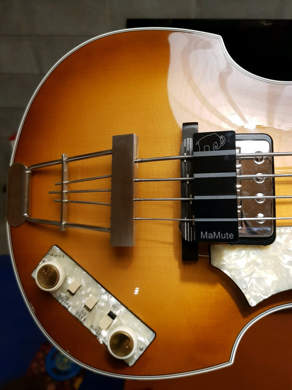 Bass String Mute - MaMute® Muter rubber block with hard plate for Hofner Bass