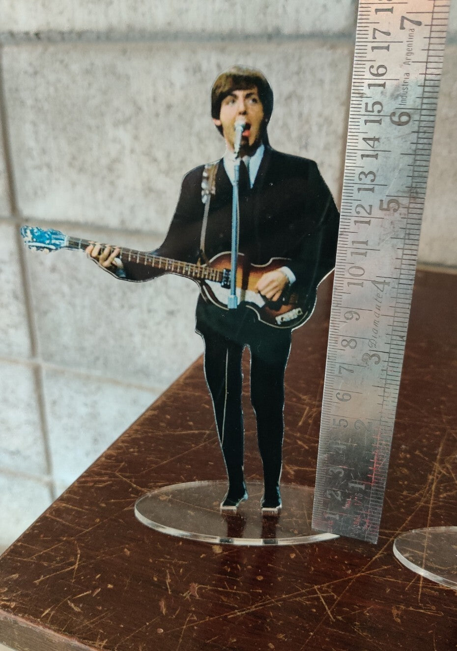 Paul McCartney 1964 standing figure cristal clear acrylic. He looks so real!
