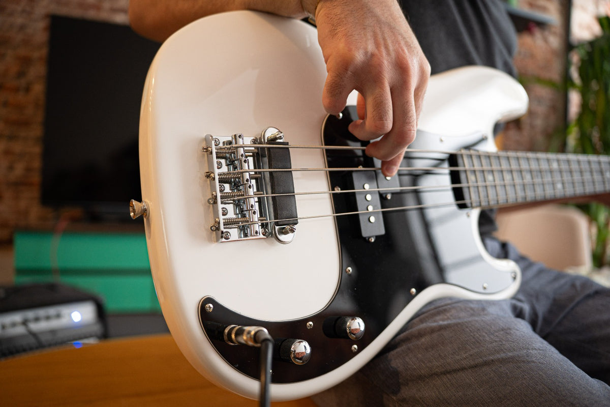 High Quality Mute System For Fender Jazz Bass Or Precision (New Product)